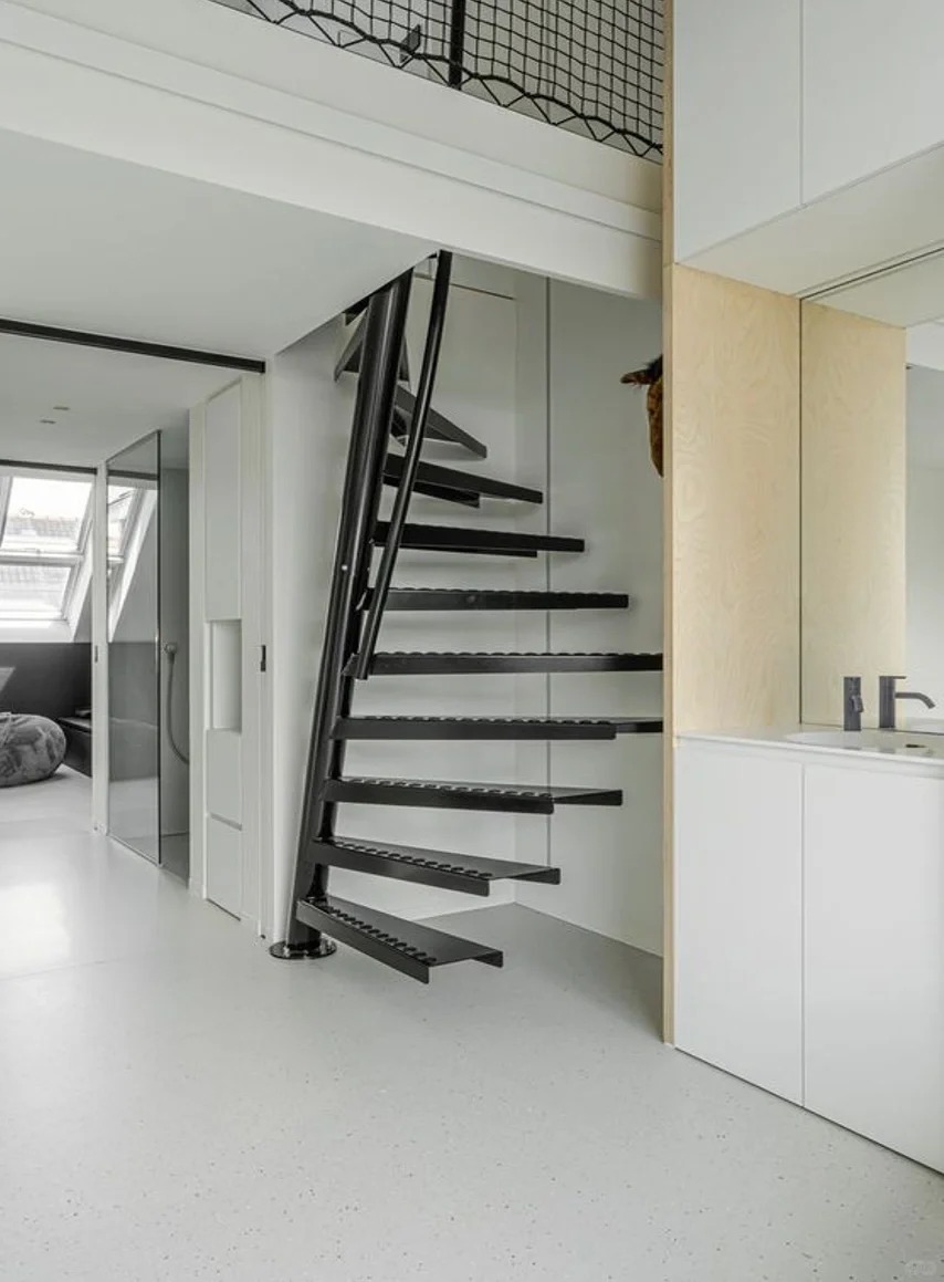 staircase for small space