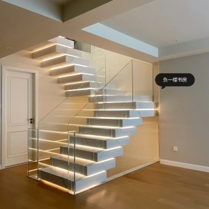PREFABRICATED FLOATING STAIRS